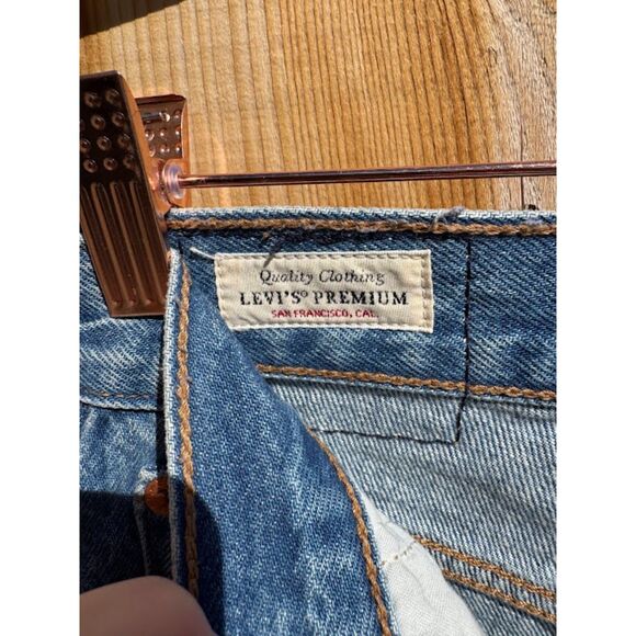 Levi's Premium Women's Dark Wash Quality Denim Paperbag Tapered Mom Jeans Sz 25 - Picture 5 of 6